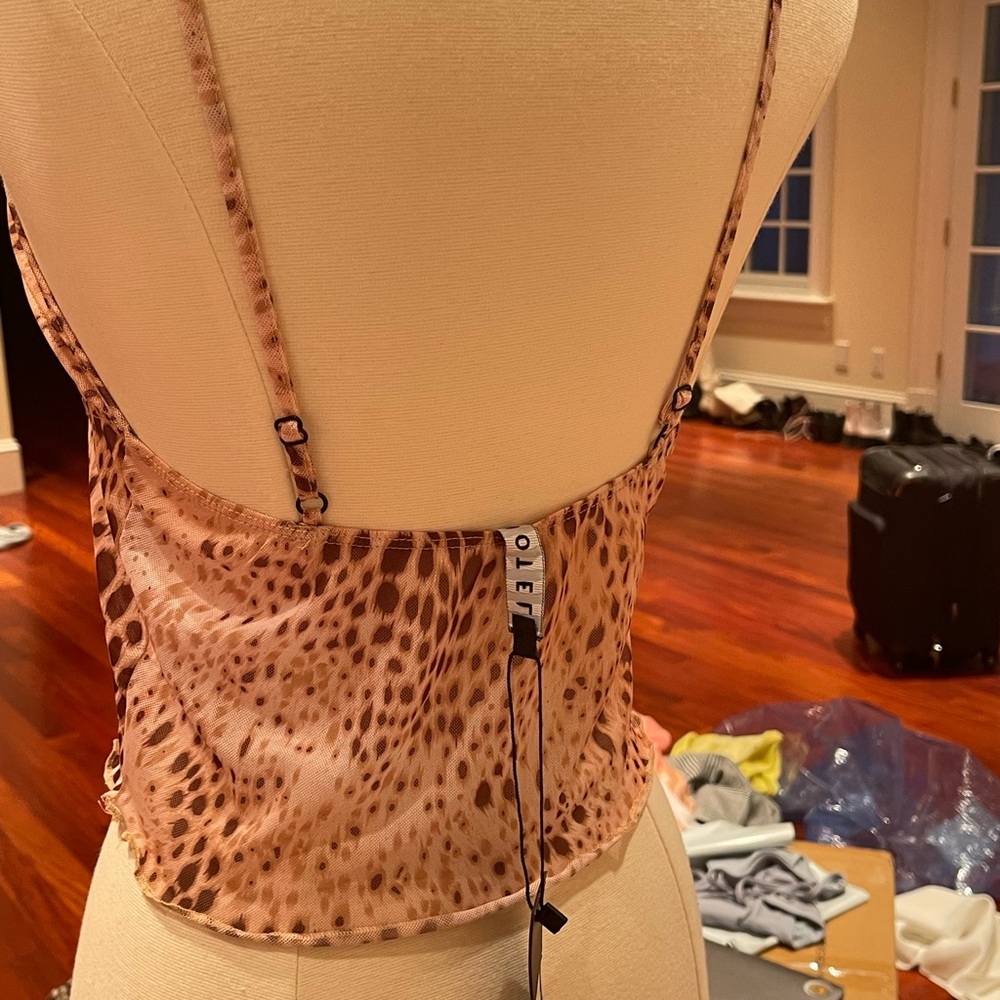 Motel Rocks leopard tank - Picture 2 of 3